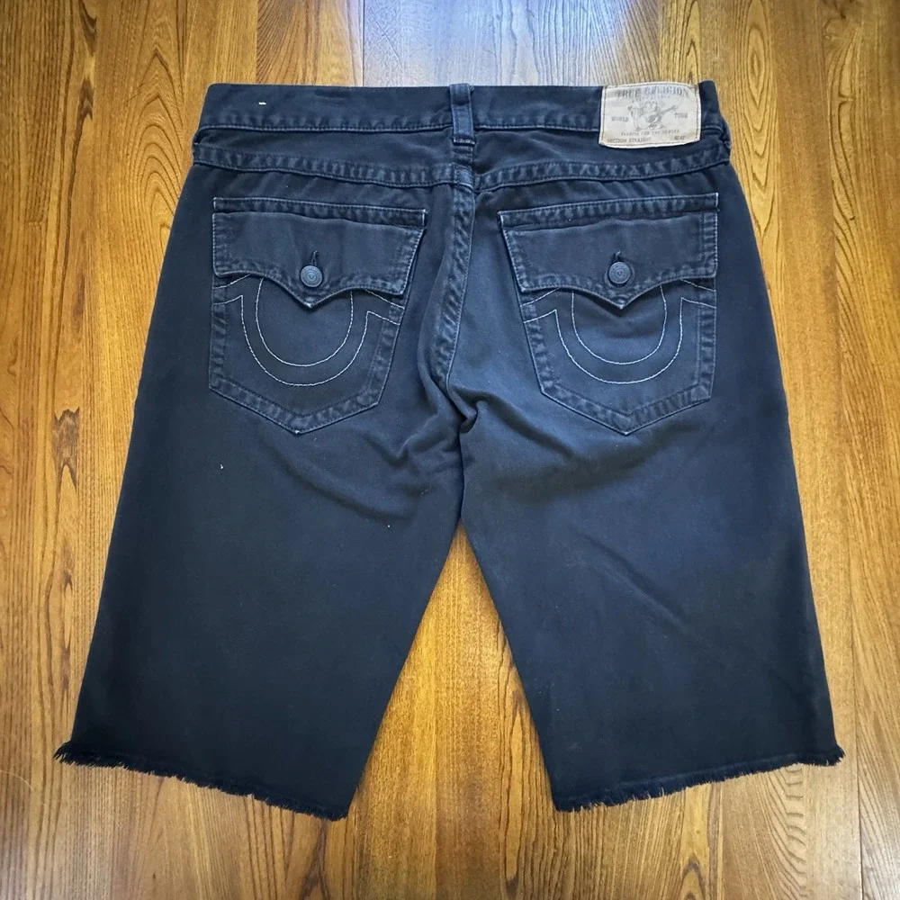 True Religion Black Straight Flap Pocket Cut-Off‎ Cotton Bermuda Shorts Men's 38